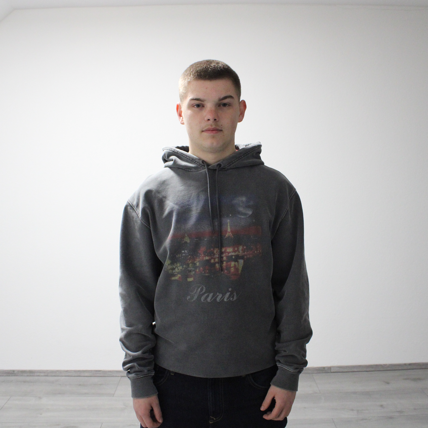 balenciaga fw17 paris tourist hoodie