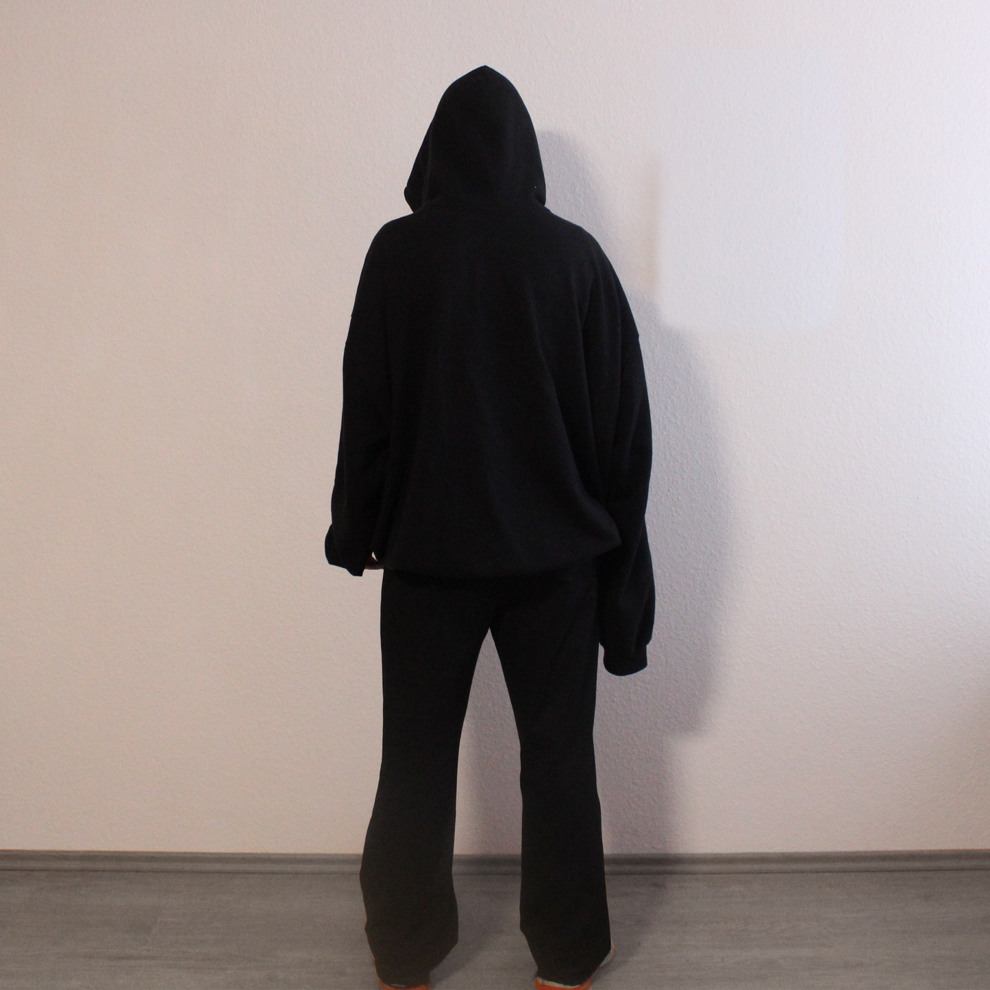 vetements aw18  sweater hoodie